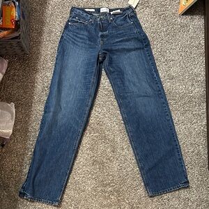 Universal Thread Blue Straight Leg Jeans; Mid Rise 90s Baggy